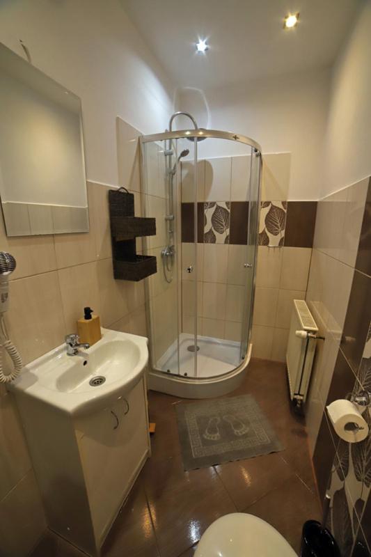 Appartement Sowi Gosciniec Wellness & Breakfast à Sokolec Extérieur photo